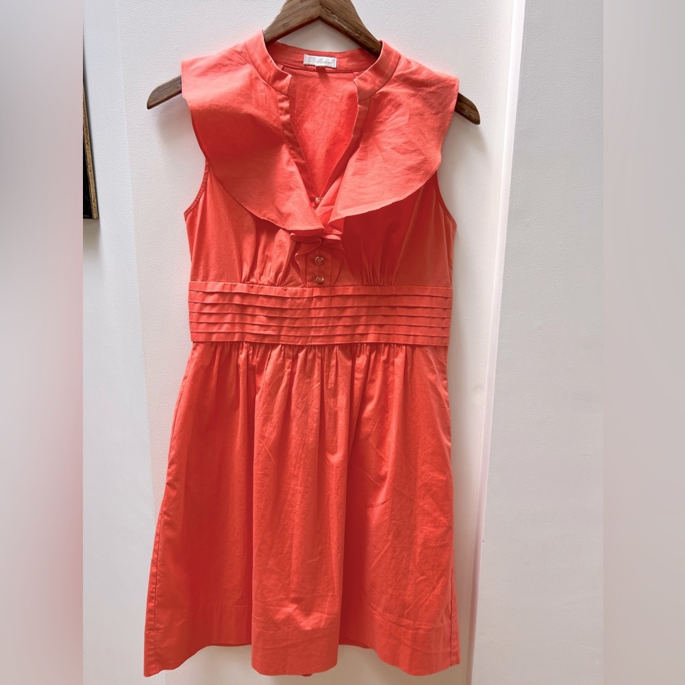 Pretty Shoshanna summer dress! Size 6. Elegant, comfy, with beautiful details.